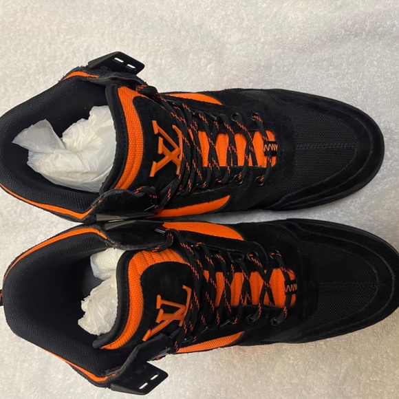 Louis Vuitton Hiking Ankle Boot - Picture 12 of 12